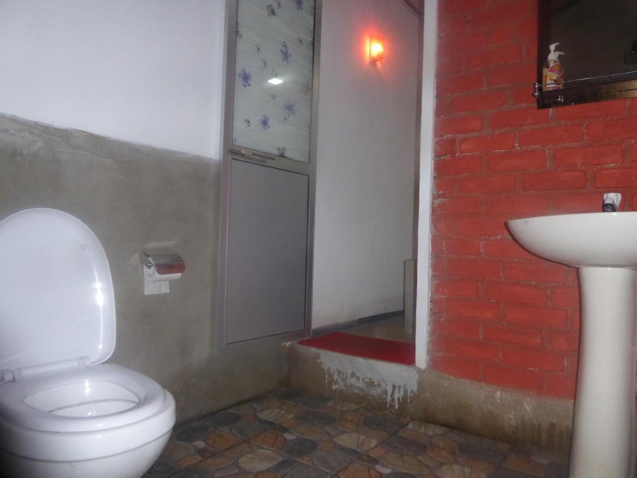 Angry Birds Homestay Habarana Exterior foto
